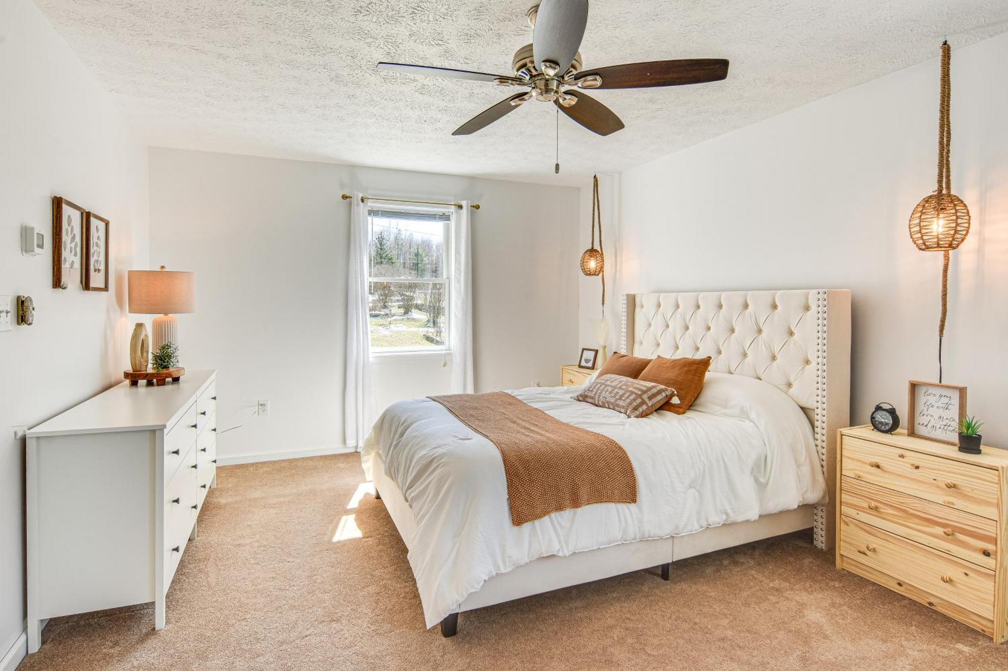 Massive And Modern Getaway On 23 Acres! Holiday home Coudersport