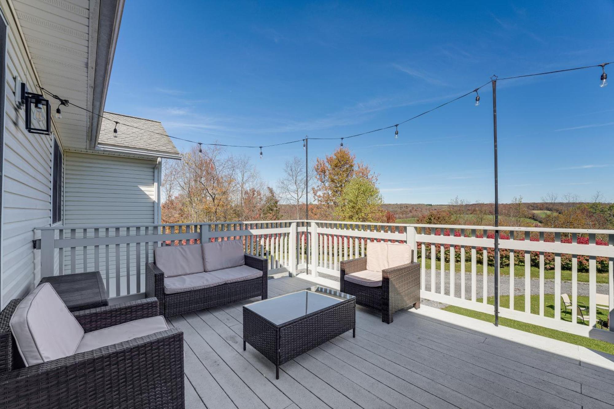 Massive And Modern Getaway On 23 Acres! * Coudersport